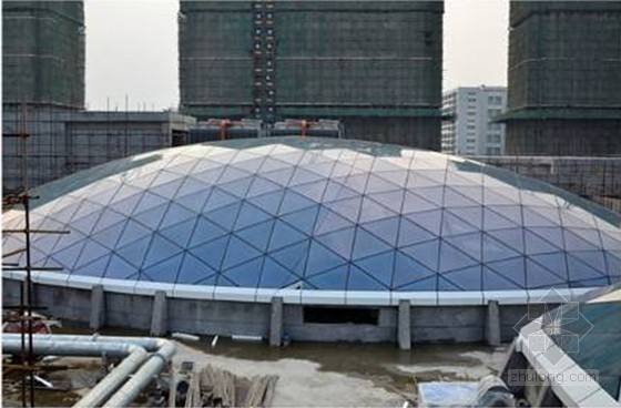 烏魯木齊湖北枝江五柳樹市場北大門網(wǎng)架工程